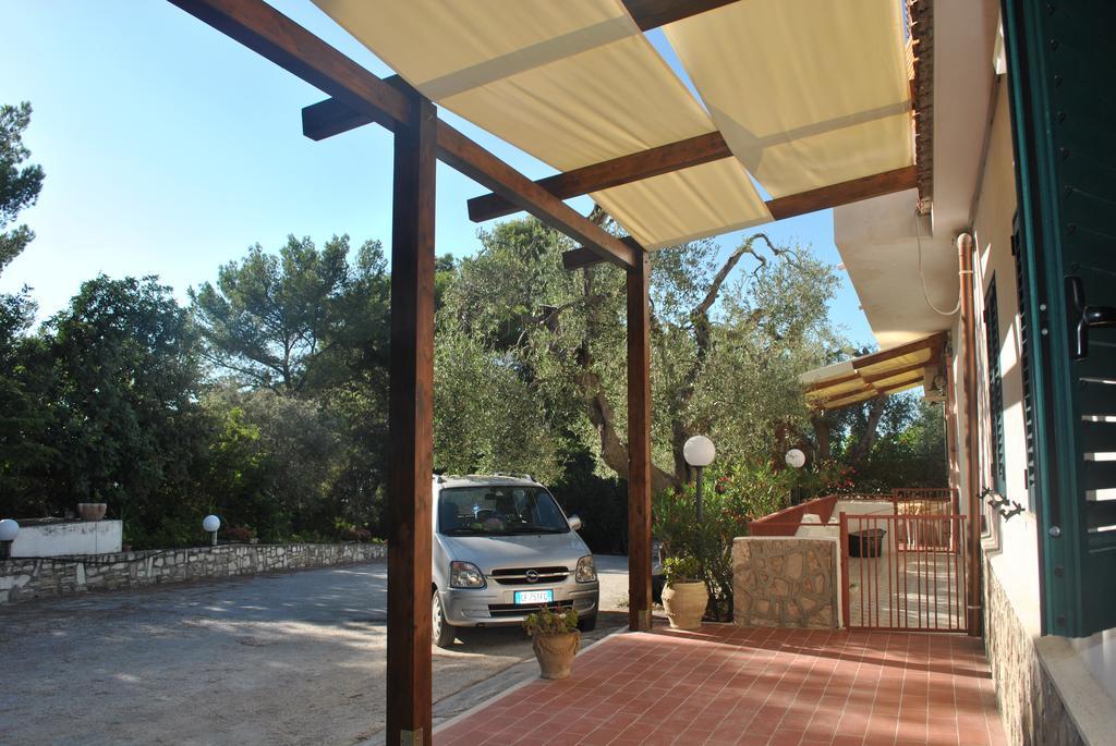 Villa Anna Residence Rodi Роди Гарганико Екстериор снимка